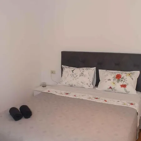 In - Istrien 43007 Apartment *